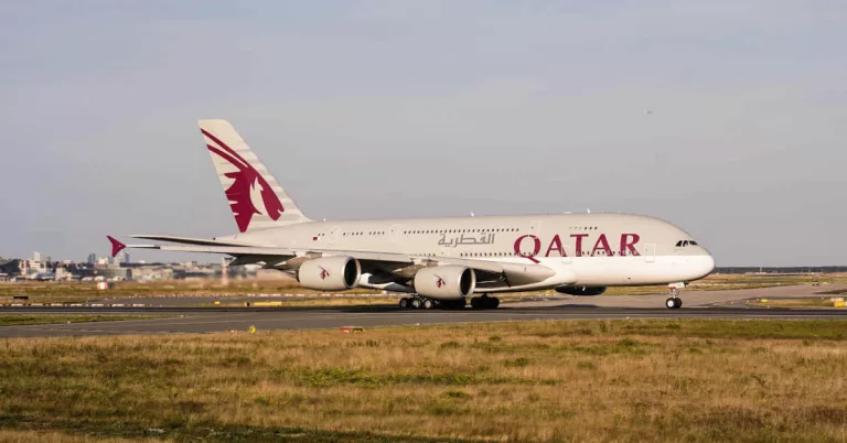 Qatar Airways plane at Frankfurt Airport