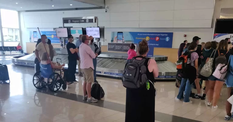 Ronald Reagan Washington National Airport baggage claim